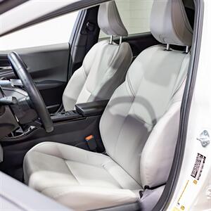 2023 Toyota Prius XLE   - Photo 20 - Peoria, IL 61615