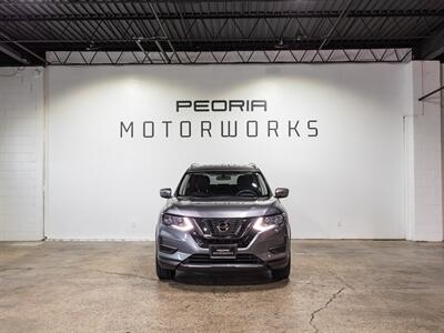 2018 Nissan Rogue SV   - Photo 3 - Peoria, IL 61615