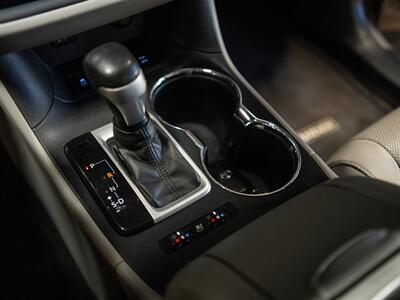2015 Toyota Highlander Limited   - Photo 32 - Peoria, IL 61615