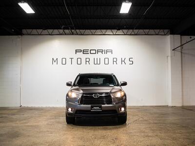 2015 Toyota Highlander Limited   - Photo 2 - Peoria, IL 61615