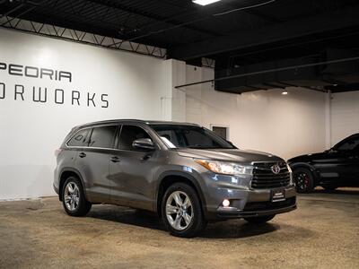 2015 Toyota Highlander Limited   - Photo 15 - Peoria, IL 61615