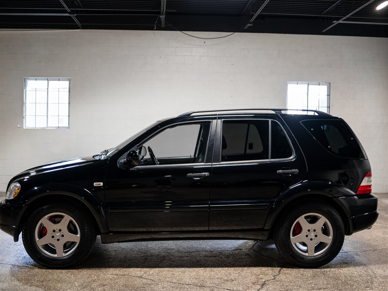 2001 Mercedes-Benz ML 55 AMG - Photo 5 - Peoria, IL 61615