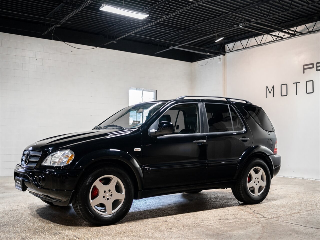 2001 Mercedes-Benz ML 55 AMG - Photo 3 - Peoria, IL 61615