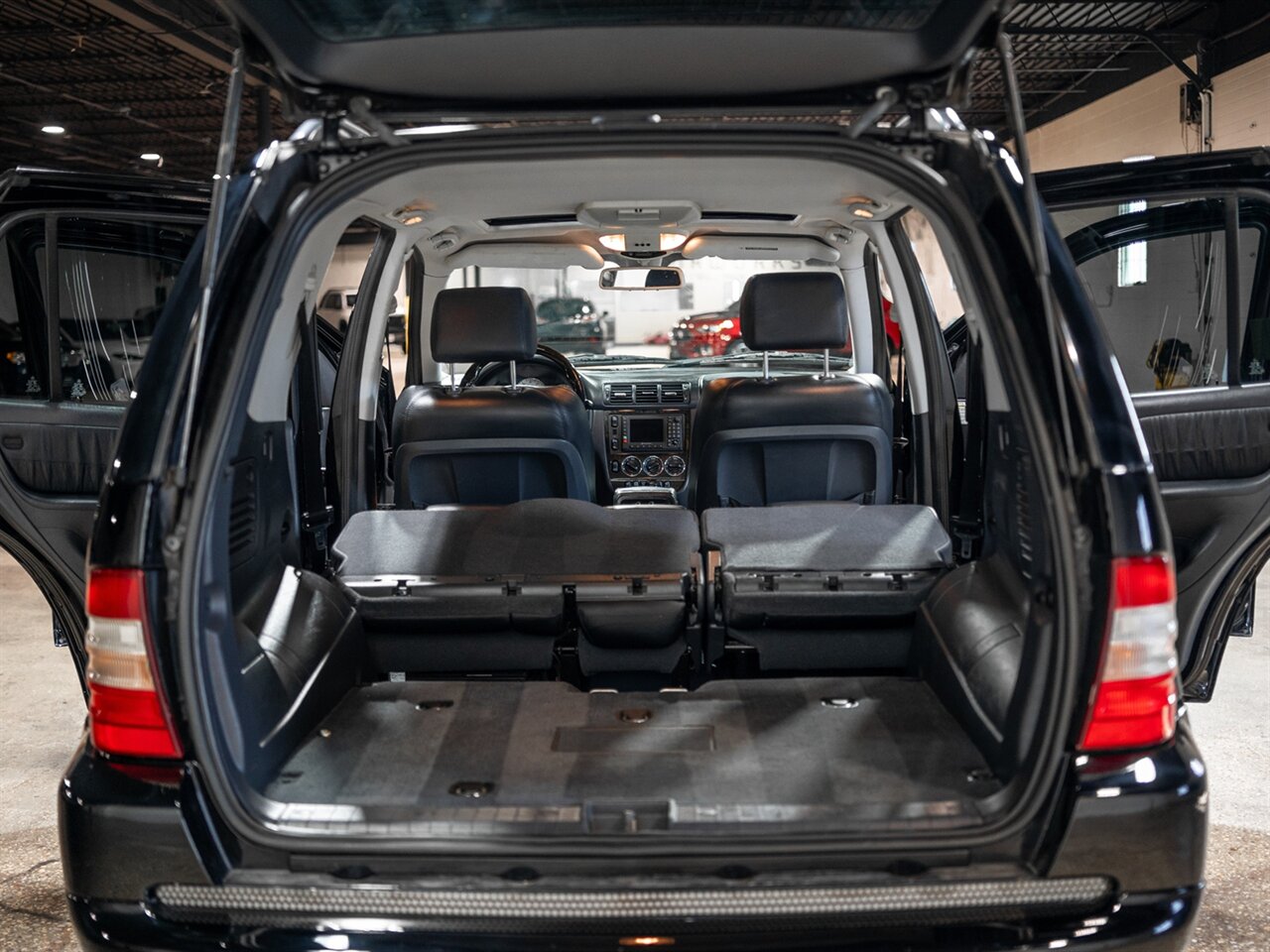 2001 Mercedes-Benz ML 55 AMG - Photo 19 - Peoria, IL 61615