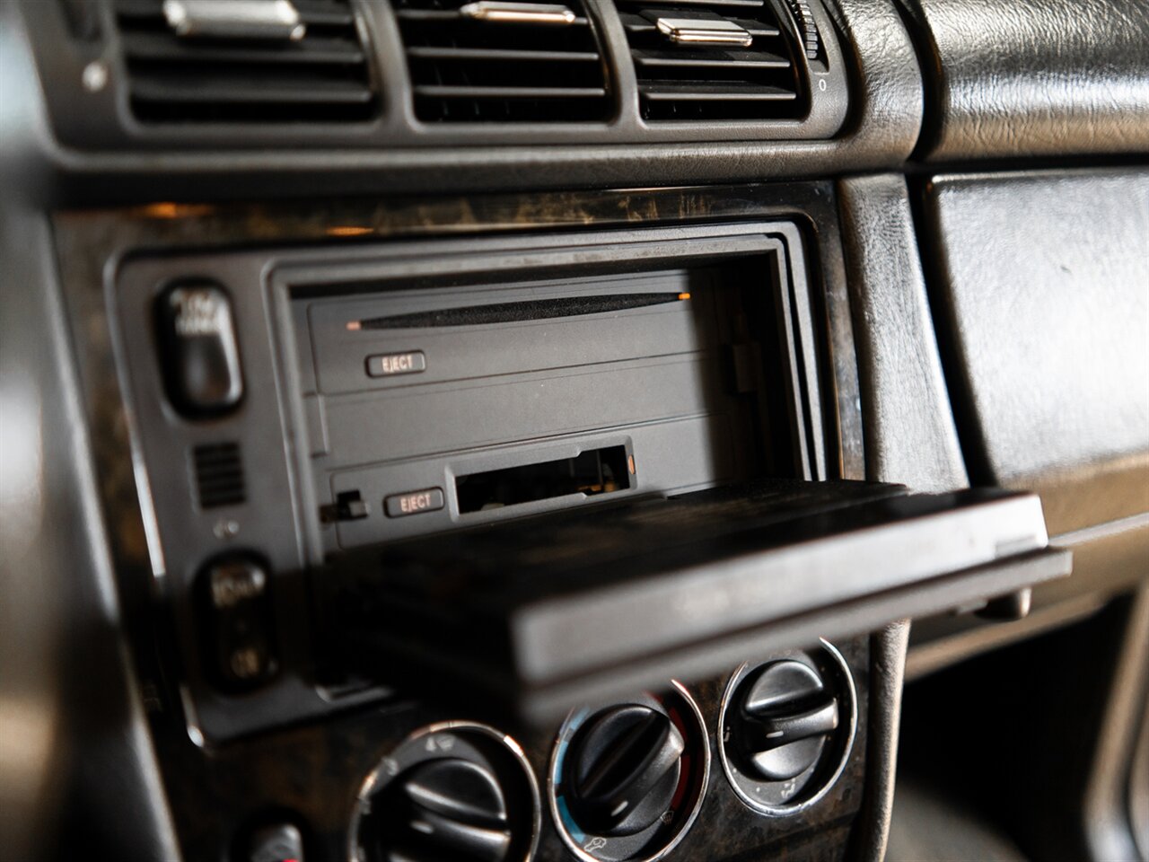 2001 Mercedes-Benz ML 55 AMG - Photo 42 - Peoria, IL 61615