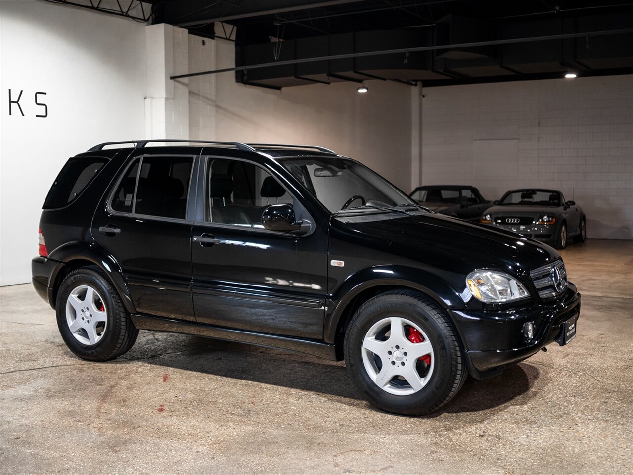 2001 Mercedes-Benz ML 55 AMG - Photo 11 - Peoria, IL 61615