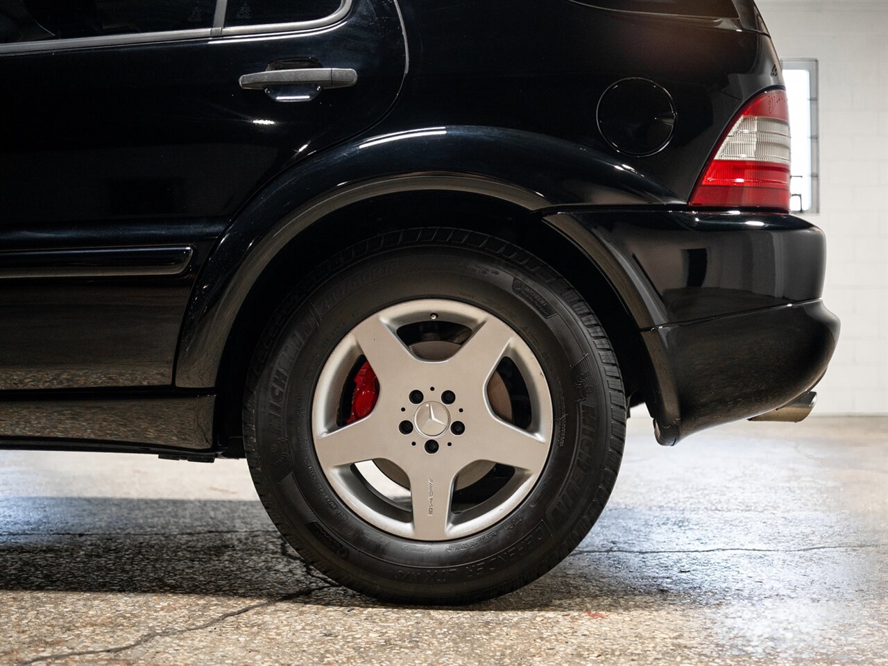 2001 Mercedes-Benz ML 55 AMG - Photo 14 - Peoria, IL 61615