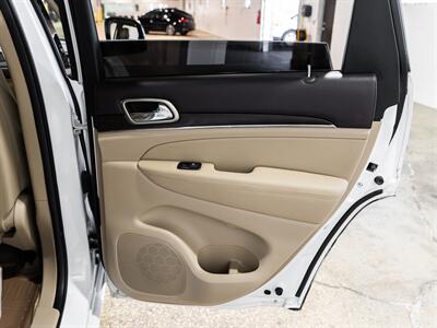 2015 Jeep Grand Cherokee Overland - Photo 39 - Peoria, IL 61615
