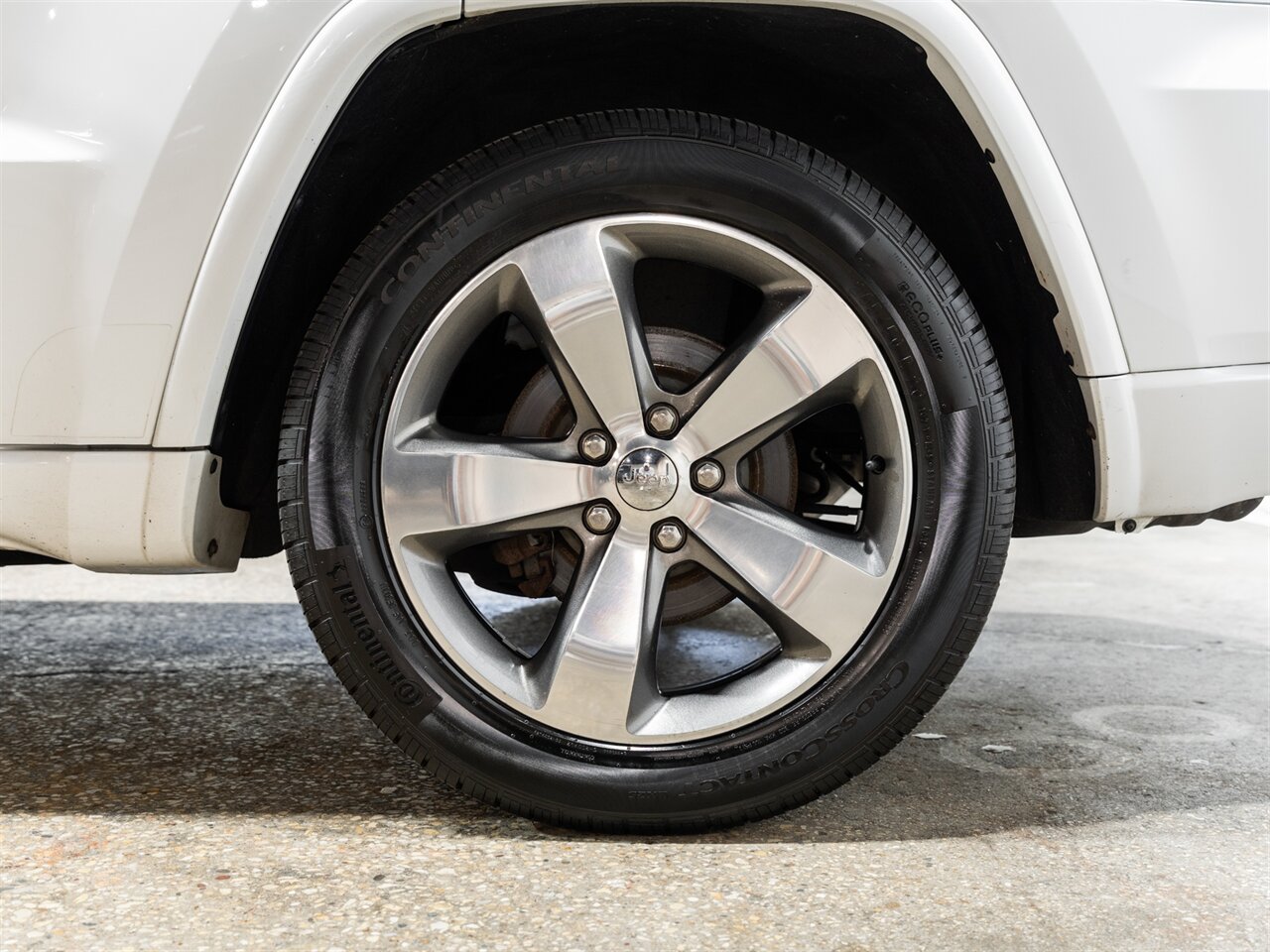 2015 Jeep Grand Cherokee Overland - Photo 13 - Peoria, IL 61615