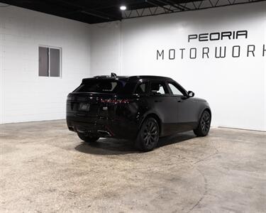 2018 Land Rover Range Rover Velar P380 R-Dynamic SE   - Photo 7 - Peoria, IL 61615