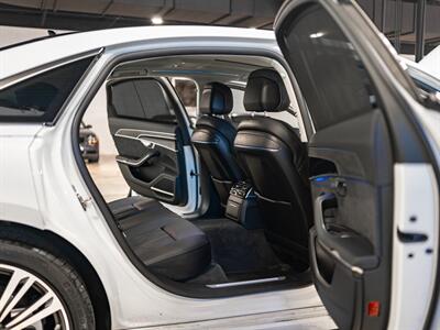2023 Audi A8 L quattro 55 TFSI   - Photo 37 - Peoria, IL 61615