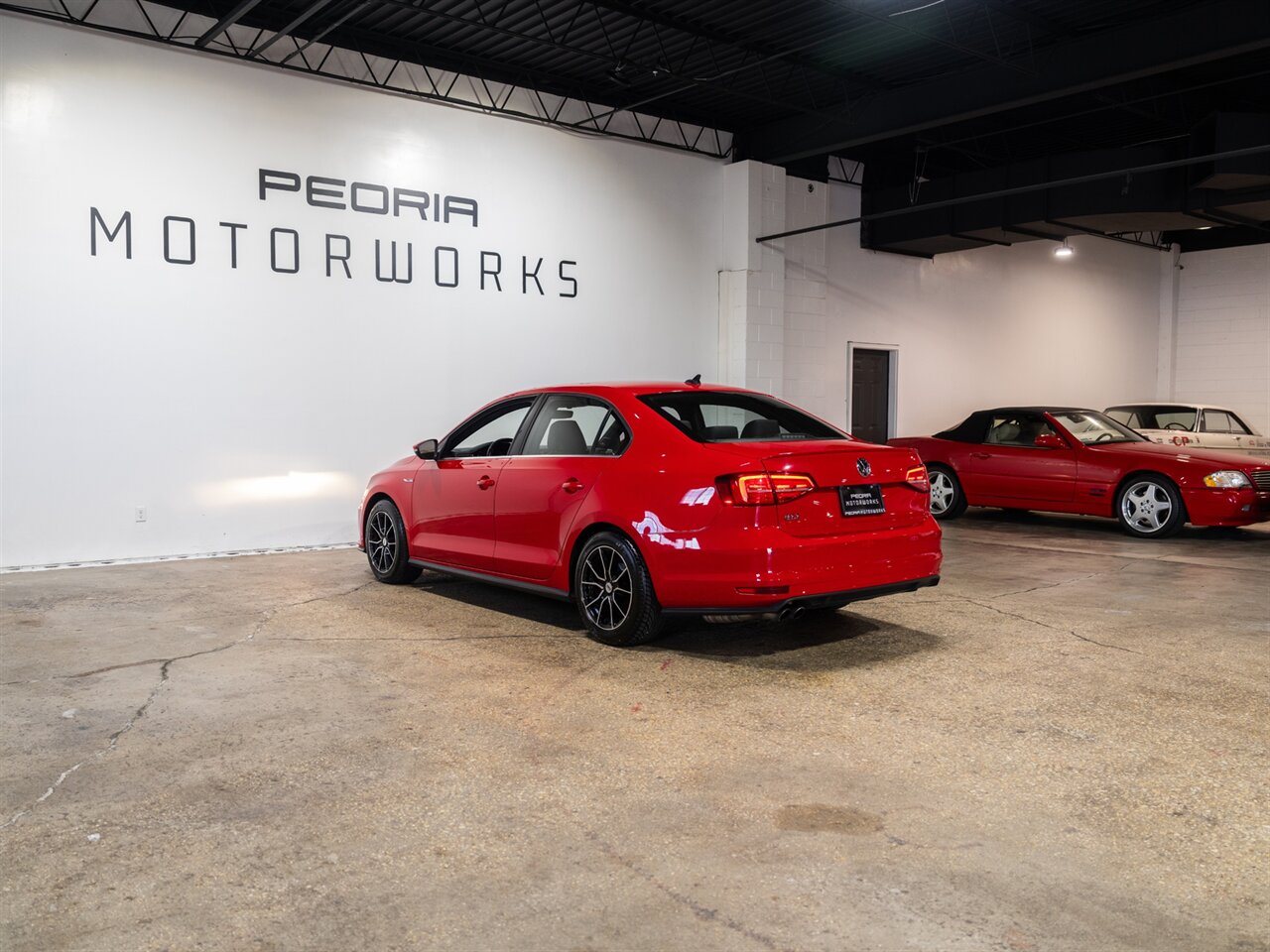 2017 Volkswagen Jetta 2.0T GLI - Photo 4 - Peoria, IL 61615