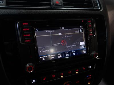 2017 Volkswagen Jetta 2.0T GLI - Photo 23 - Peoria, IL 61615