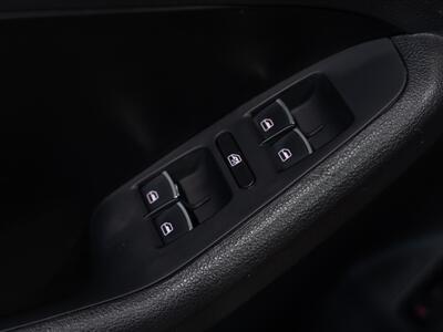 2017 Volkswagen Jetta 2.0T GLI - Photo 31 - Peoria, IL 61615