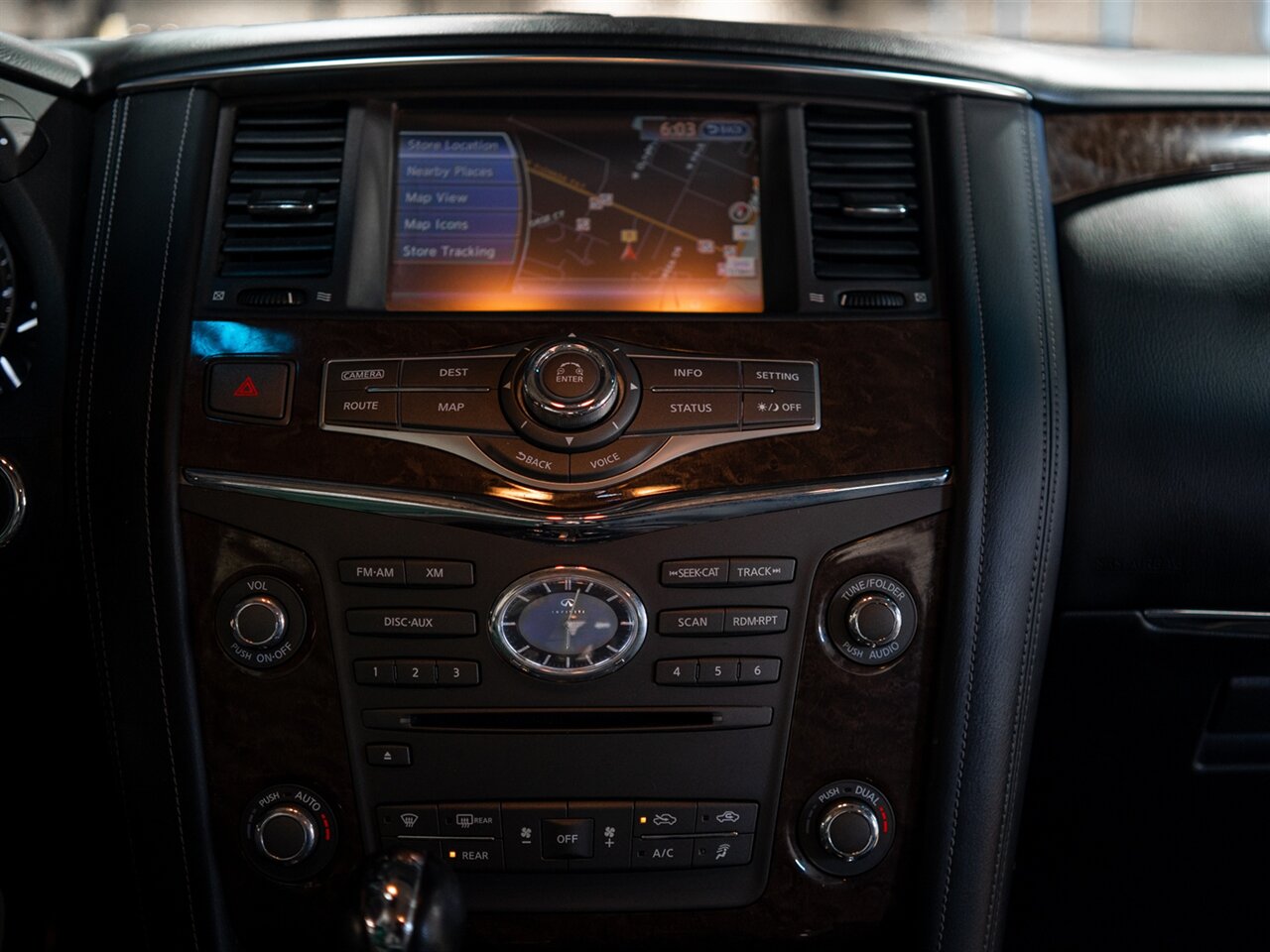 2015 INFINITI QX80 7-Passenger - Photo 29 - Peoria, IL 61615