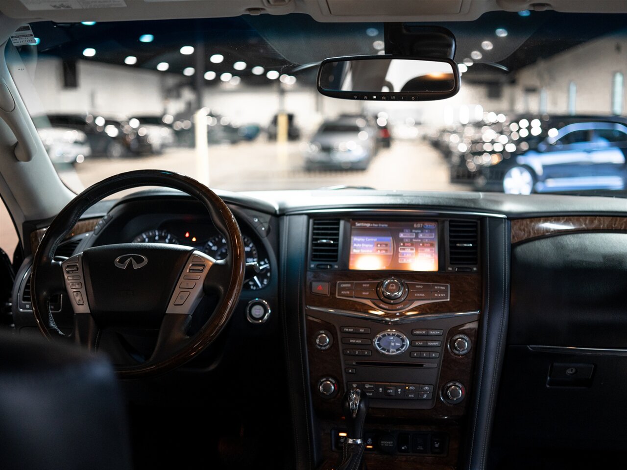 2015 INFINITI QX80 7-Passenger - Photo 42 - Peoria, IL 61615