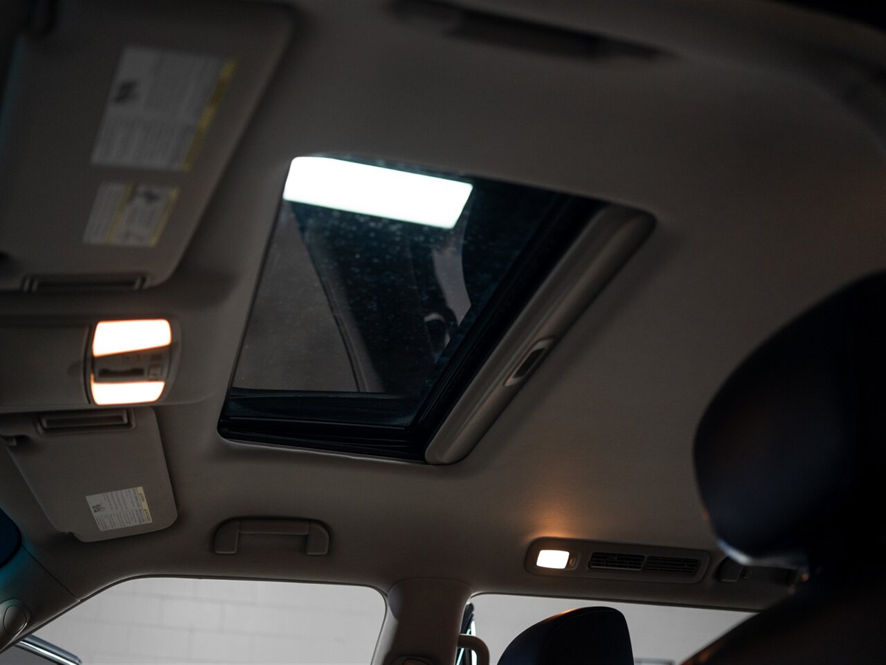 2015 INFINITI QX80 7-Passenger - Photo 20 - Peoria, IL 61615