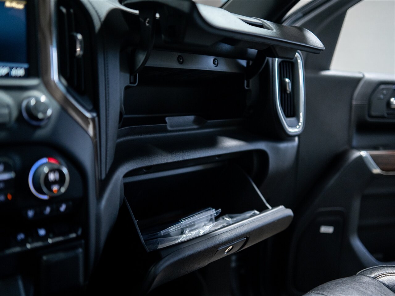 2021 Chevrolet Silverado 1500 High Country   - Photo 26 - Peoria, IL 61615