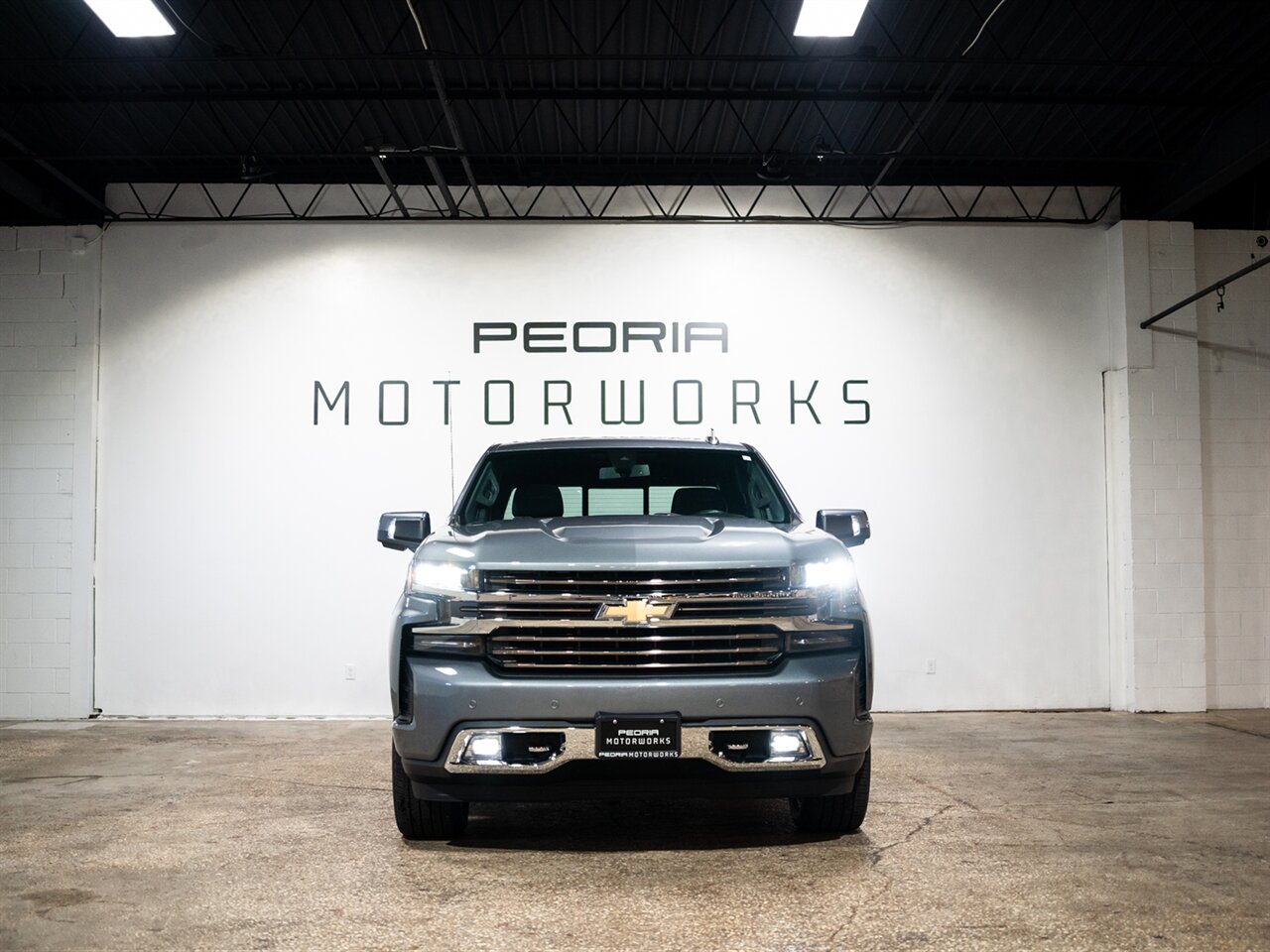 2021 Chevrolet Silverado 1500 High Country   - Photo 3 - Peoria, IL 61615