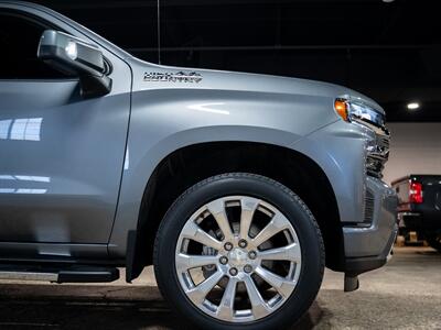 2021 Chevrolet Silverado 1500 High Country   - Photo 15 - Peoria, IL 61615
