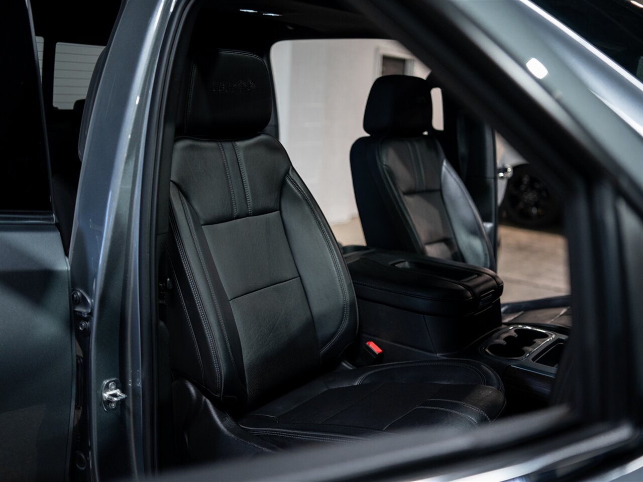 2021 Chevrolet Silverado 1500 High Country   - Photo 35 - Peoria, IL 61615