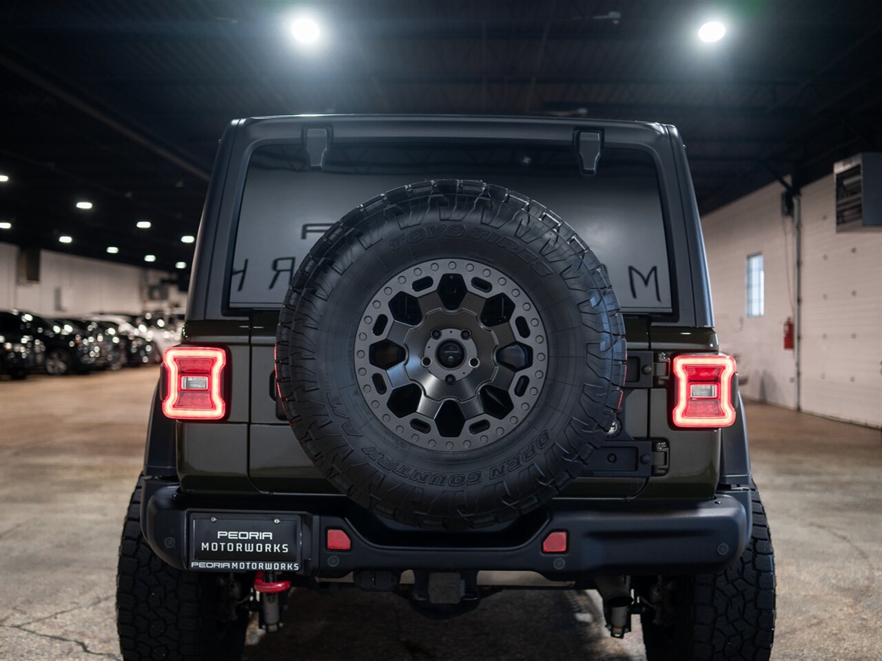 2020 Jeep Wrangler Unlimited Rubicon Recon - Photo 11 - Peoria, IL 61615