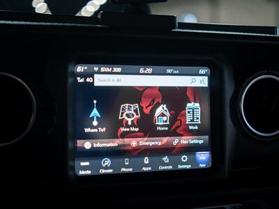 2020 Jeep Wrangler Unlimited Rubicon Recon - Photo 33 - Peoria, IL 61615