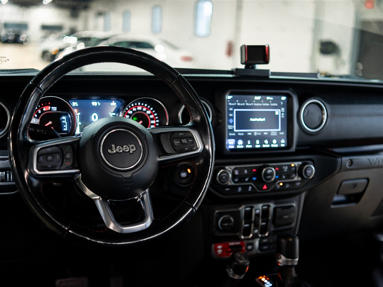 2020 Jeep Wrangler Unlimited Rubicon Recon - Photo 26 - Peoria, IL 61615