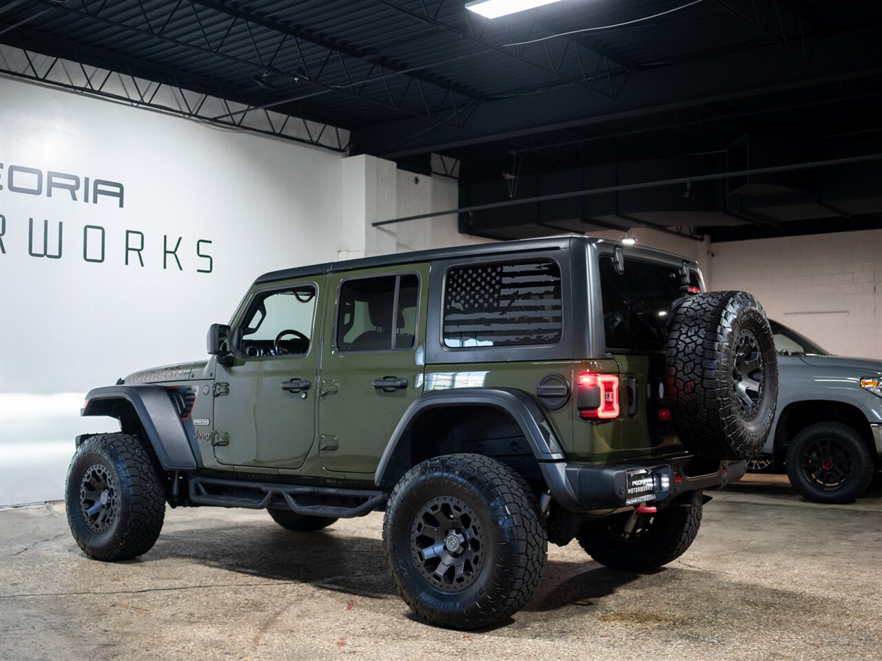 2020 Jeep Wrangler Unlimited Rubicon Recon - Photo 8 - Peoria, IL 61615