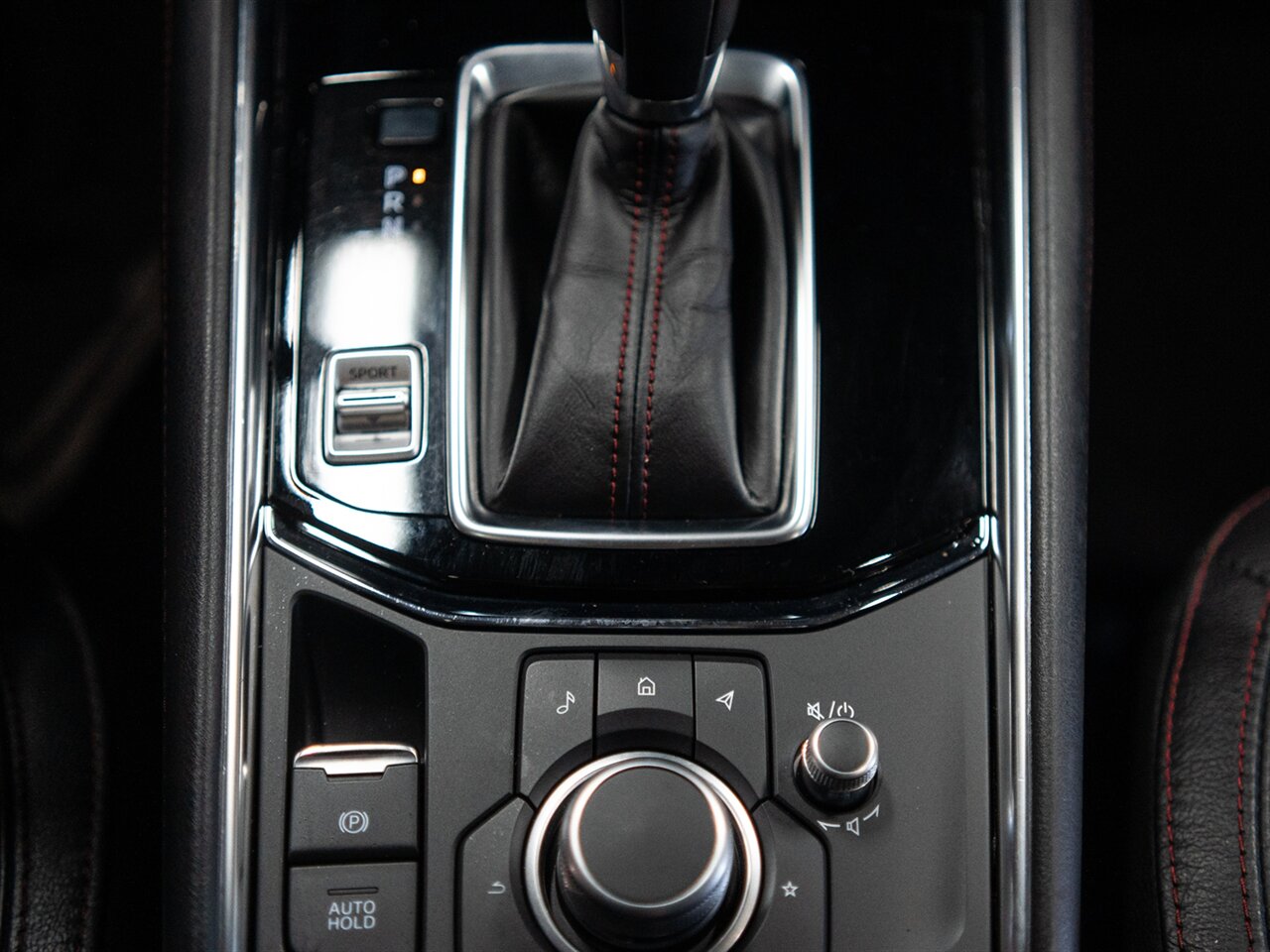 2022 Mazda CX-5 2.5 S Carbon Edition - Photo 33 - Peoria, IL 61615