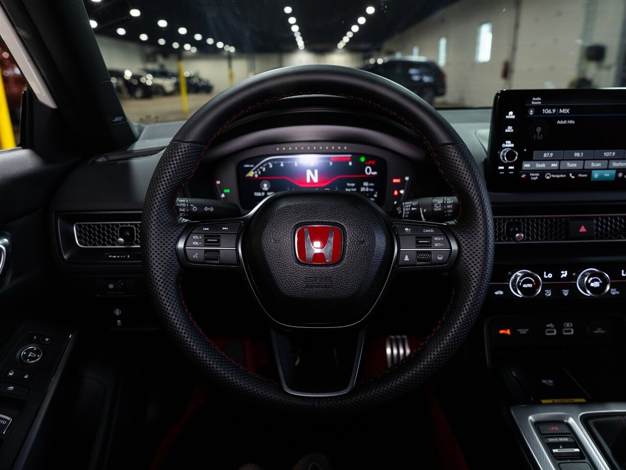2023 Honda Civic Type R - Photo 20 - Peoria, IL 61615
