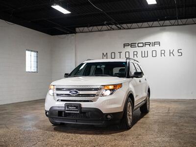 2013 Ford Explorer XLT   - Photo 2 - Peoria, IL 61615