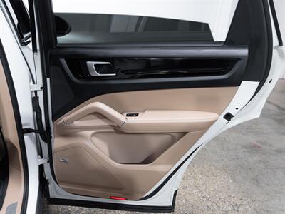 2019 Porsche Cayenne   - Photo 33 - Peoria, IL 61615