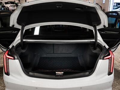 2022 Cadillac CT5-V Blackwing   - Photo 12 - Peoria, IL 61615