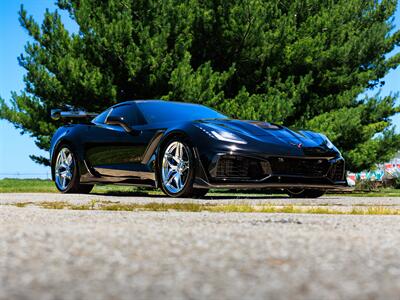 2019 Chevrolet Corvette ZR1   - Photo 3 - Peoria, IL 61615