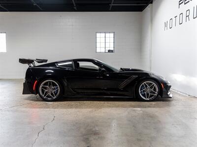 2019 Chevrolet Corvette ZR1 - Photo 8 - Peoria, IL 61615