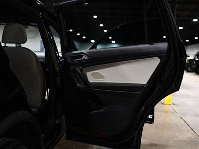 2021 Volkswagen Tiguan SE R-Line Black 4Motion   - Photo 39 - Peoria, IL 61615