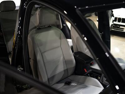 2021 Volkswagen Tiguan SE R-Line Black 4Motion   - Photo 33 - Peoria, IL 61615