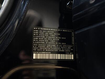 2021 Volkswagen Tiguan SE R-Line Black 4Motion   - Photo 45 - Peoria, IL 61615