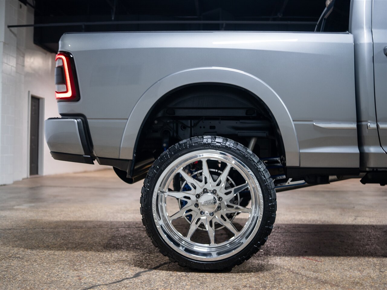 2021 RAM 2500 Limited - Photo 13 - Peoria, IL 61615