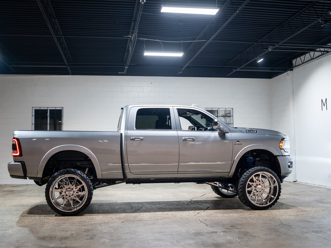 2021 RAM 2500 Limited - Photo 6 - Peoria, IL 61615