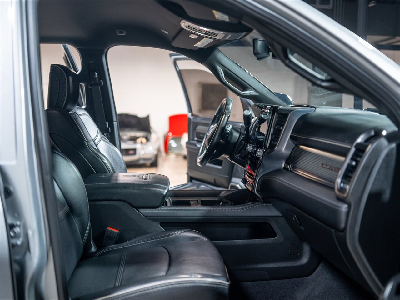 2021 RAM 2500 Limited - Photo 32 - Peoria, IL 61615