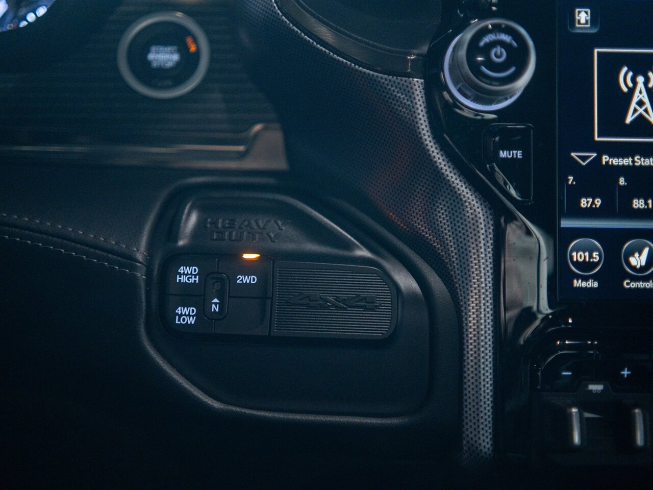 2021 RAM 2500 Limited - Photo 31 - Peoria, IL 61615
