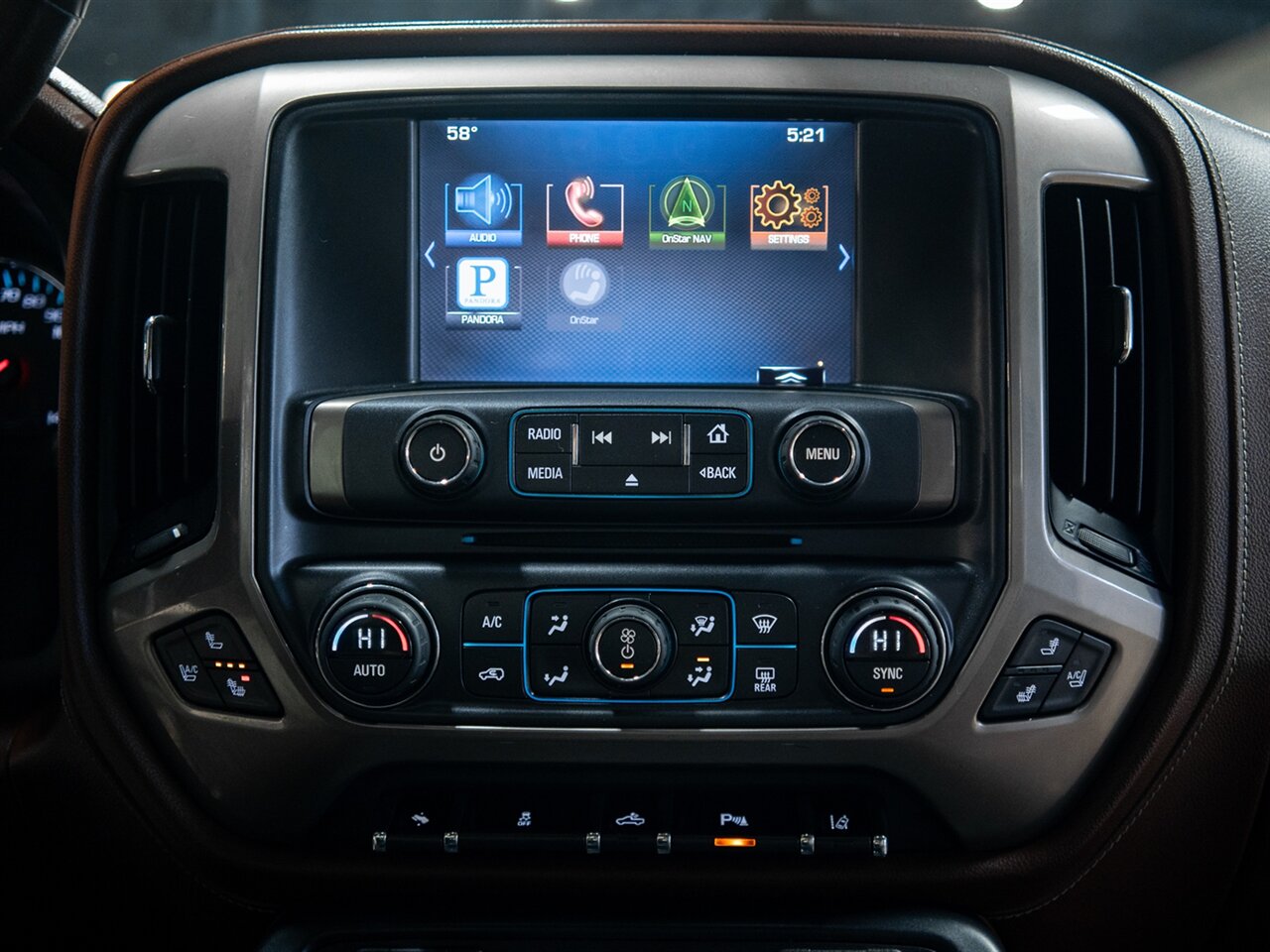 2014 Chevrolet Silverado 1500 High Country   - Photo 24 - Peoria, IL 61615
