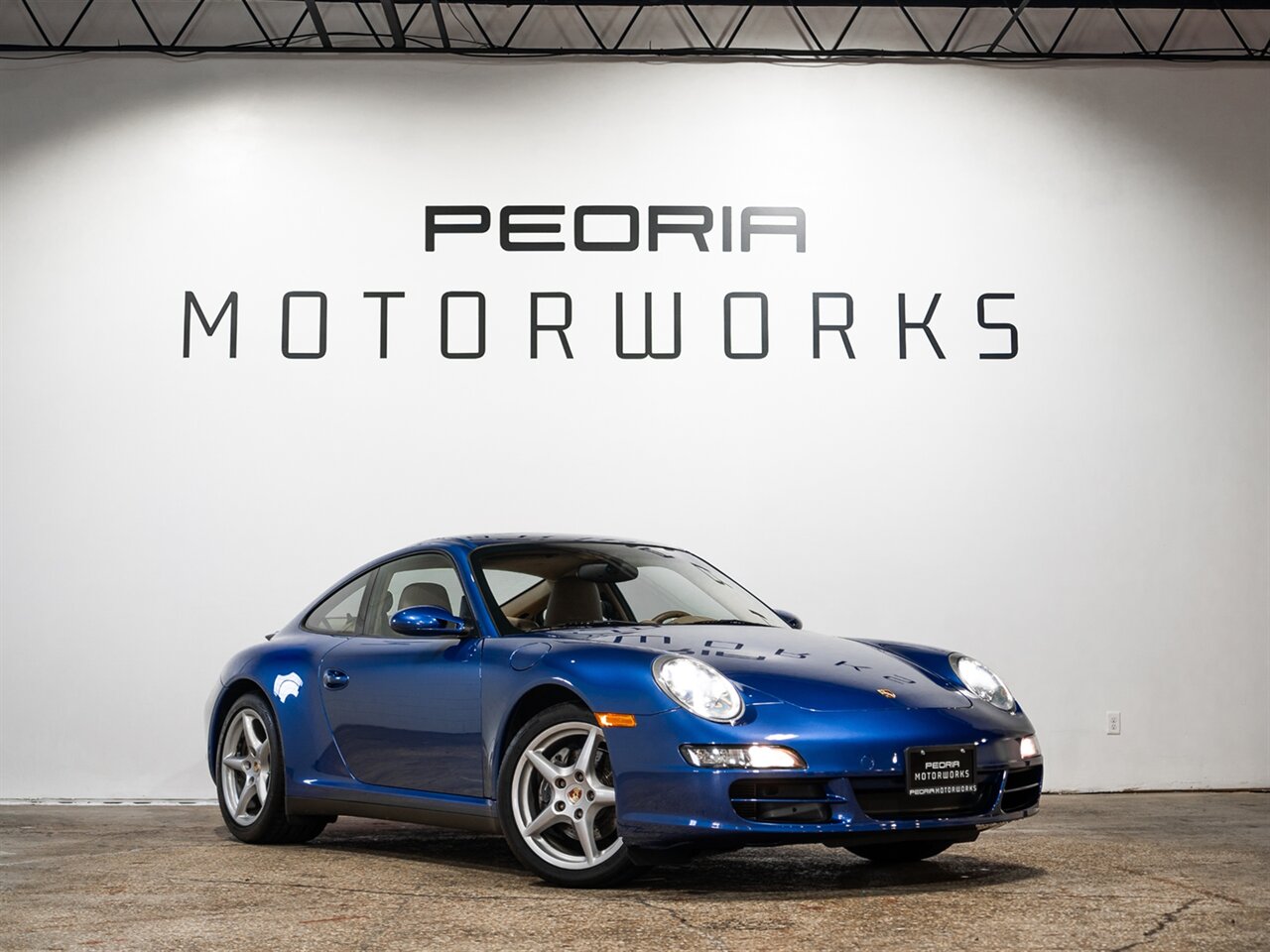 2007 Porsche 911 Carrera 4 - Photo 1 - Peoria, IL 61615