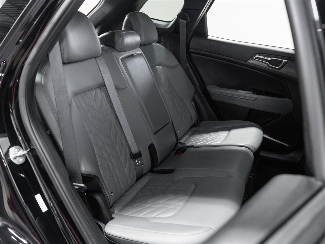 2023 Kia Sportage X-Line - Photo 30 - Peoria, IL 61615