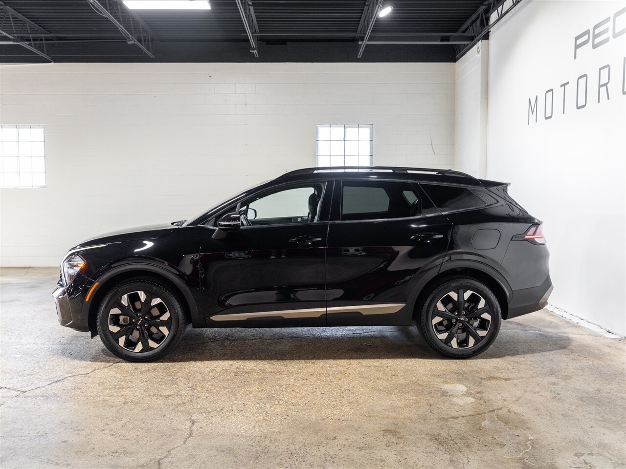 2023 Kia Sportage X-Line - Photo 6 - Peoria, IL 61615