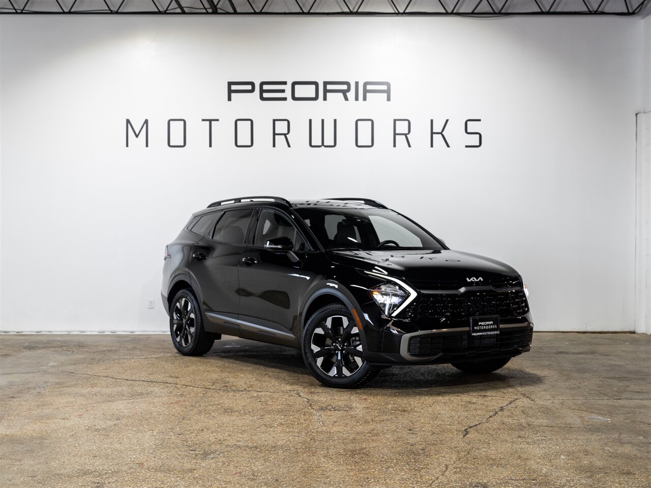 2023 Kia Sportage X-Line   - Photo 1 - Peoria, IL 61615