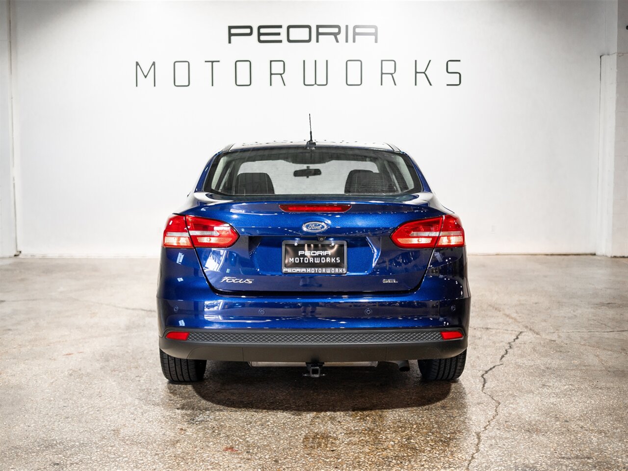 2017 Ford Focus SEL photo 11