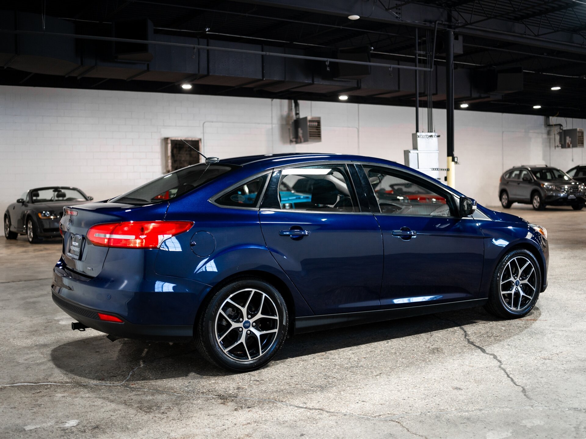 2017 Ford Focus SEL photo 13